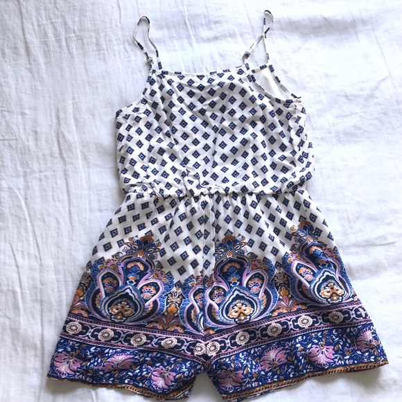 Romper - Picture 3 of 3